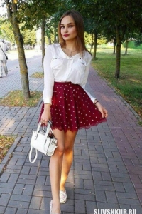 Нелли Глос