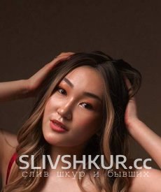 Слив шкуры Эмилия Мимоза с интим фото и видео